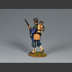 Chasseur � Pied - Walking Forward