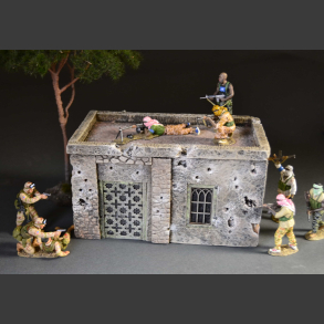 Mogadishu bomb and shelled house