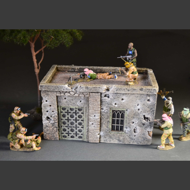 Mogadishu bomb and shelled house