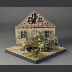 Italian house bombed and shelled - diorama