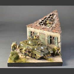 Italian house bombed and shelled - diorama