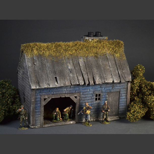 Russian Farmhouse with Barn
