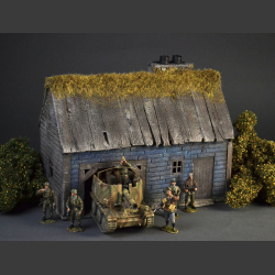 Russian Farmhouse with Barn
