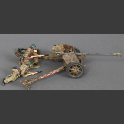 Pak 40 75mm Anti-Tank Gun with Crew