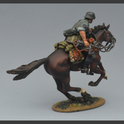 German Private w/Submachine Gun