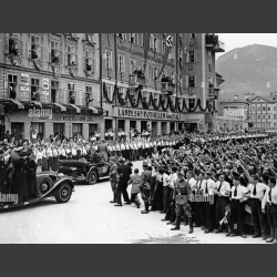 The streets of Austria in the 1930s - diorama
