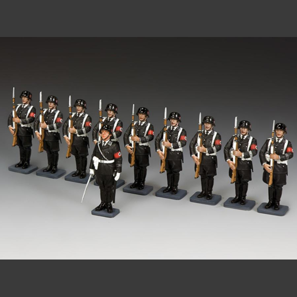 Leibstandarte On Parade 