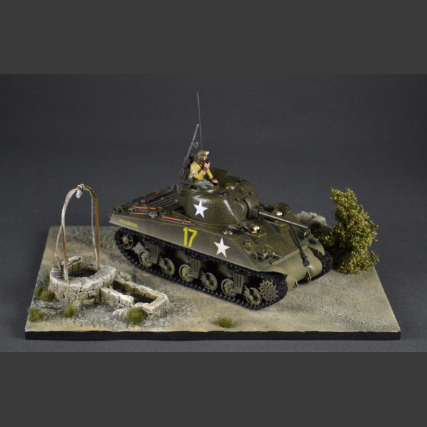 Gravel road and well - diorama
