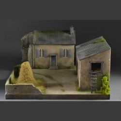 Farmhouse and Barn - diorama