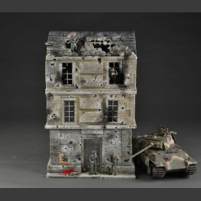 Berlin building in bombed condition