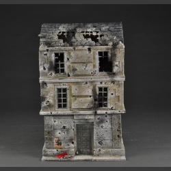 Berlin building in bombed condition