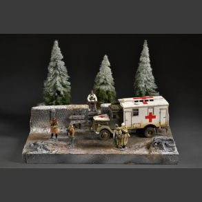 Winter forest road - diorama  