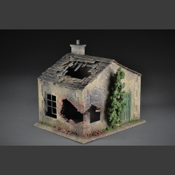 House in shelled and bombed condition