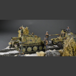 Road to Bastogne through winter terrain - diorama