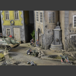 European city in ruins - Diorama