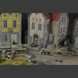 European city in ruins - Diorama