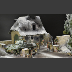 Forest villa in ruins - winter diorama