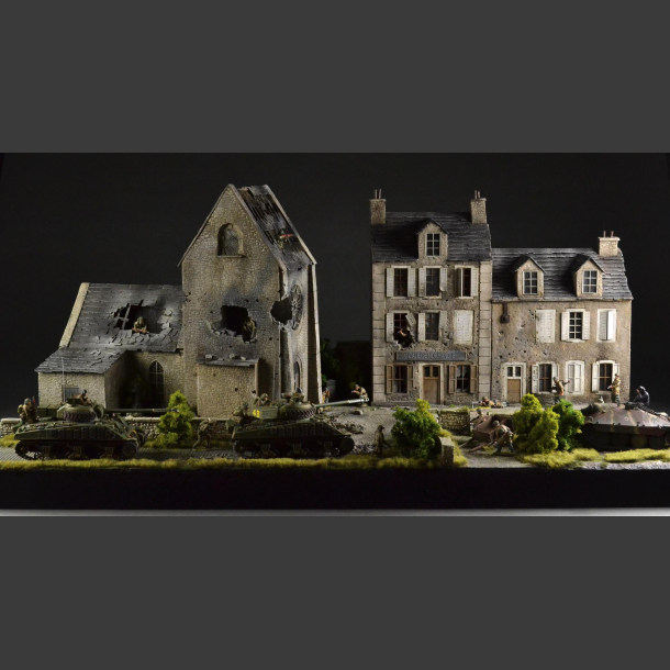 Carentan, bombed church and Cafe Di Normandy - Diorama