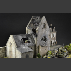 Carentan, bombed church and Cafe Di Normandy - Diorama