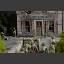 Carentan, bombed church and Cafe Di Normandy - Diorama