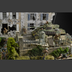 French city and fountain in ruins - diorama