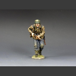 12. SS 'Hitlerjugend' Division - "Advancing with rifle"